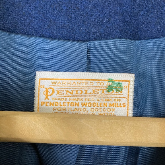 Pendleton Blue Blazer - Picture 3 of 6